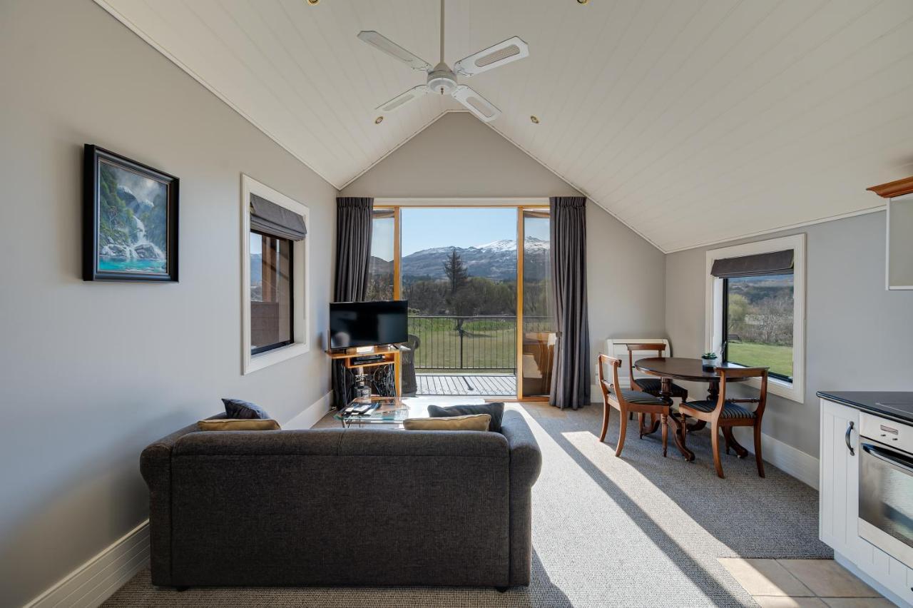 Manata Homestead & Lodge كوينستاون المظهر الخارجي الصورة
