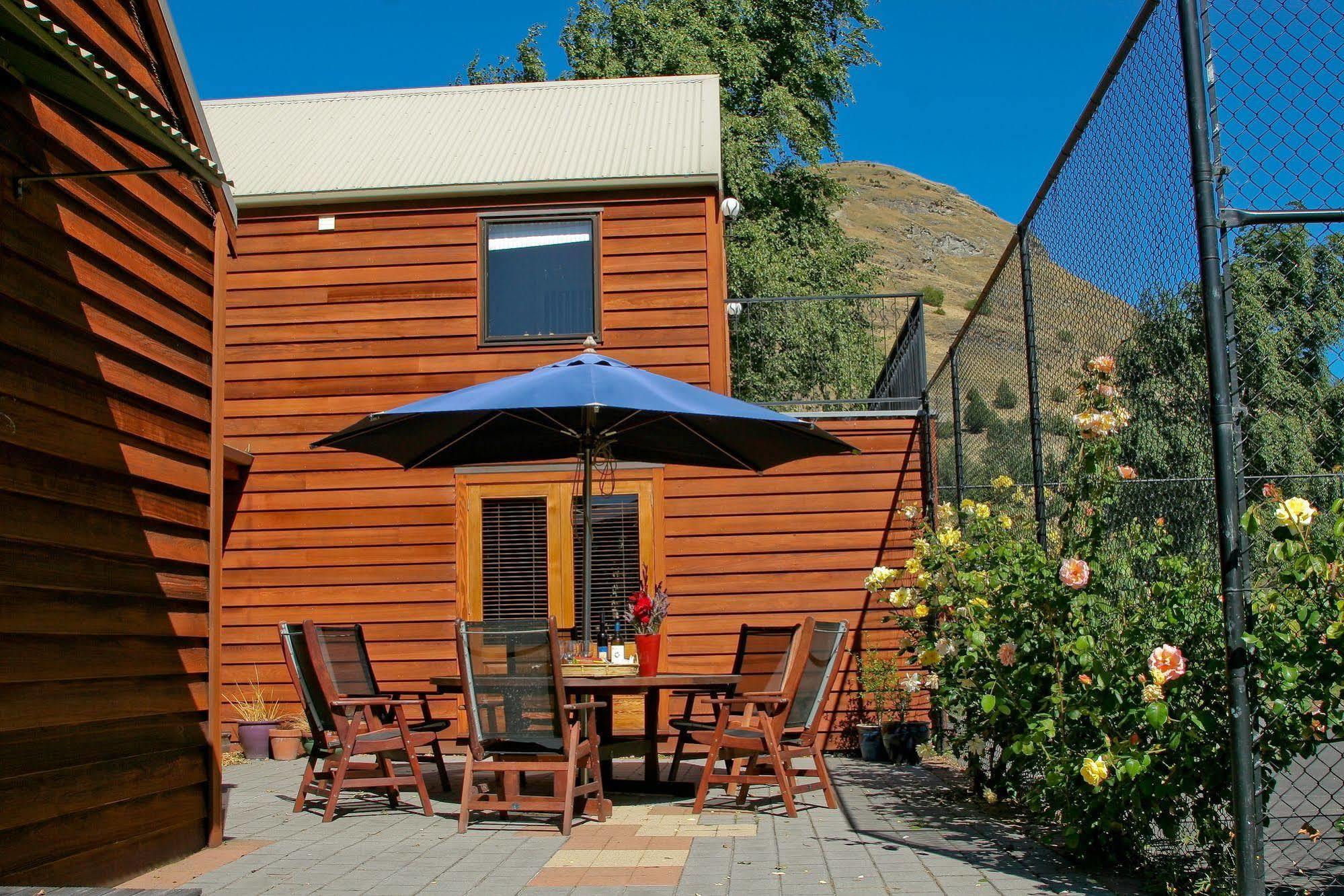 Manata Homestead & Lodge كوينستاون المظهر الخارجي الصورة